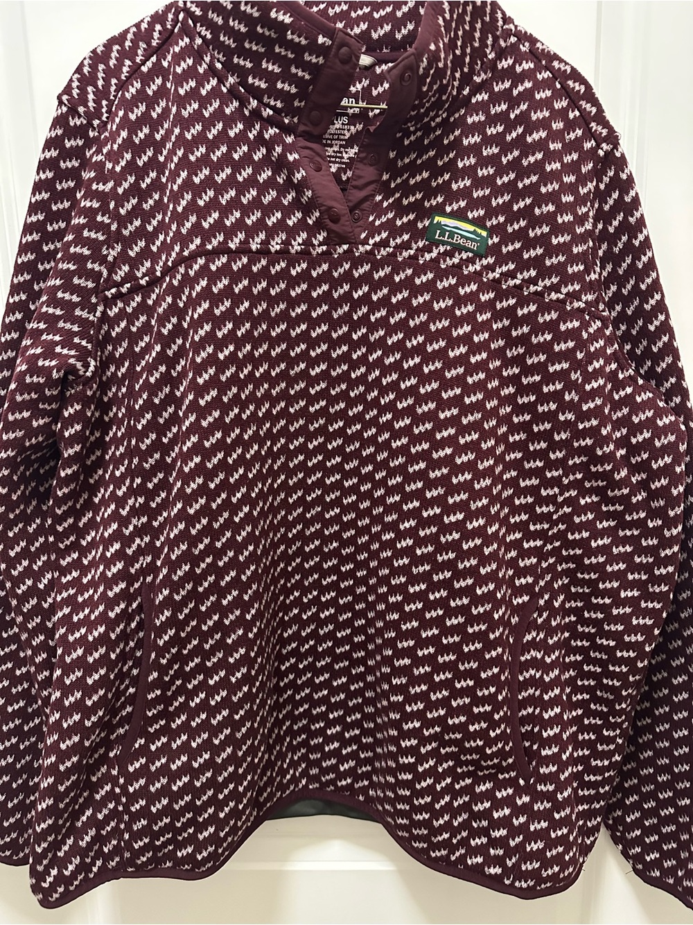 L.L. Bean Men's Maroon and Cream Snap Henley Pullover Sweater